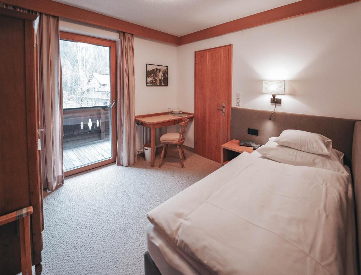 Hotel Garni Almjur Санкт-Антон-ам-Арльберг Экстерьер фото